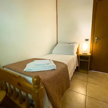 Casa Elisabetta Bosco Magnano